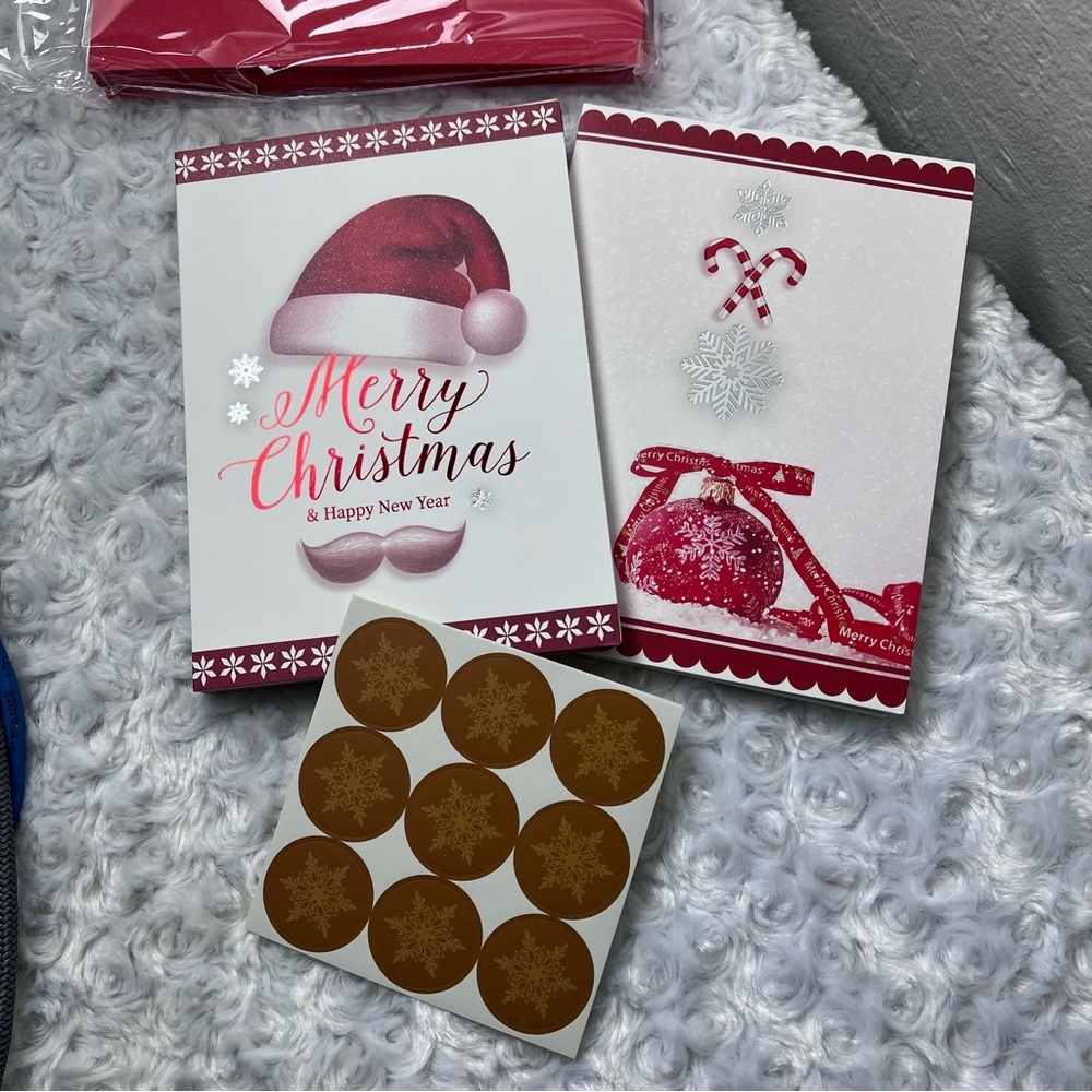 Christmas Greeting Cards Set of 16 (8 of hat and 8 of ornaments).